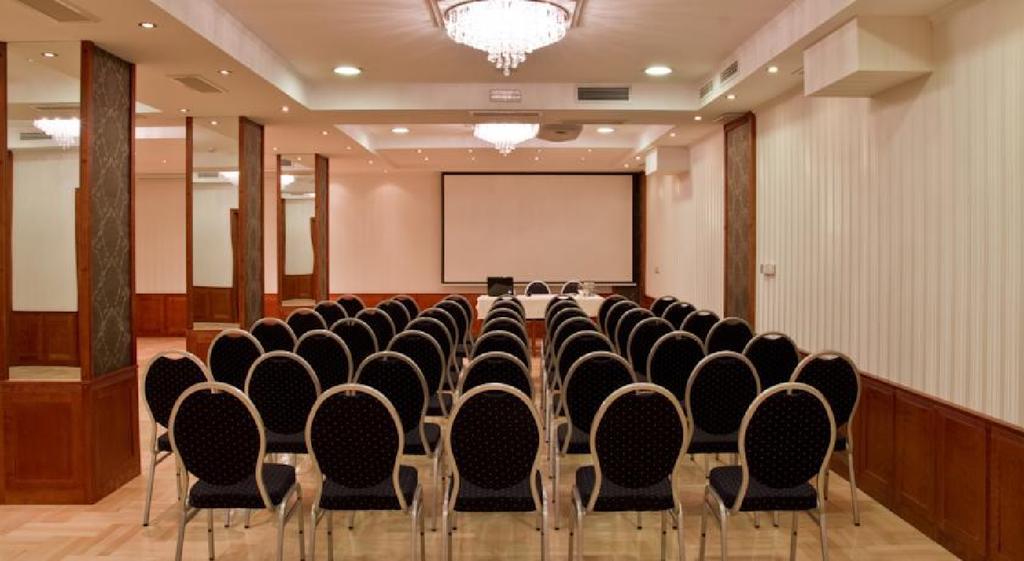 Elizabeth Hotel Gyula Exteriör bild